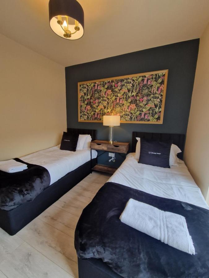 3 Bedroom Stylish Home Merthyr Merthyr Tydfil Exterior foto